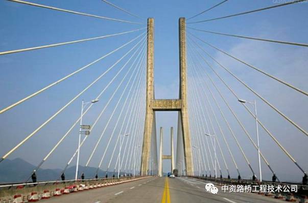 【工程案例】铜陵长江公路大桥斜拉索更换施工顺利完成